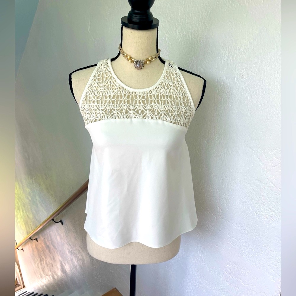 Milly Silk Embroidered Cotton/Poly Blouse with back Cut out‎ Size 4